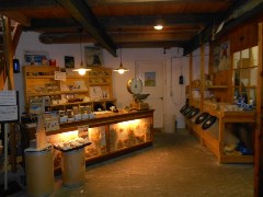 Winkel in molen De Leeuw - Aalsmeer