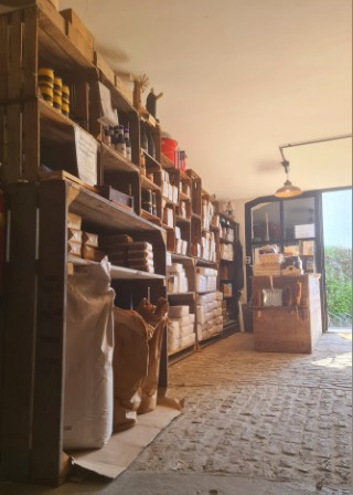 Winkel in de Van Tienhovenmolen